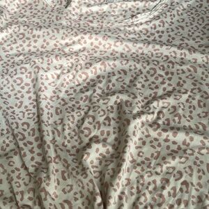 Pj set pink leopard print 1x size